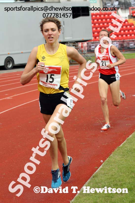 Senior girls 1500 metres steeplechase, English Schools Track and Field. Photo: David T. Hewitson/Sports for All Pics